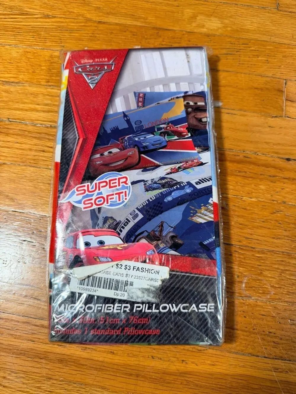 Disney Pixar Cars 2 Lightning McQueen Microfiber Standard Pillowcase 20x30 NEW S